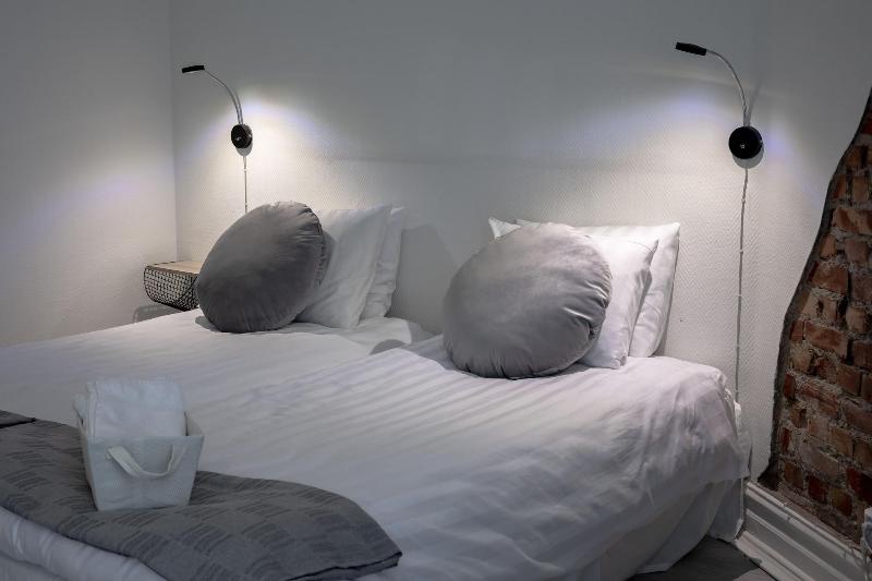 Hotel Lemonade image