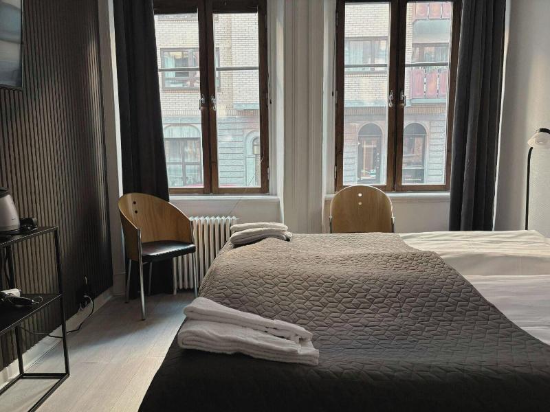 Hotel Lemonade image