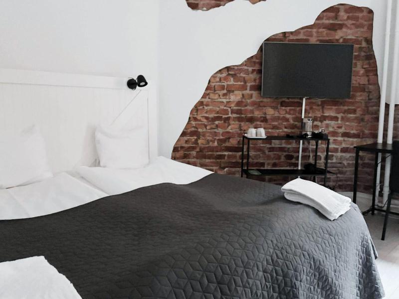 Hotel Lemonade image