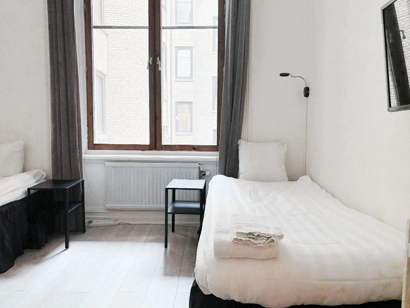 Hotel Lemonade image