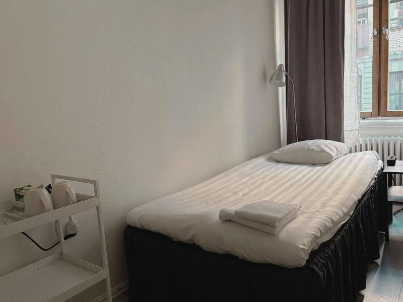 Hotel Lemonade image