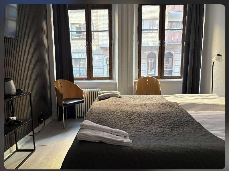 Hotel Lemonade image