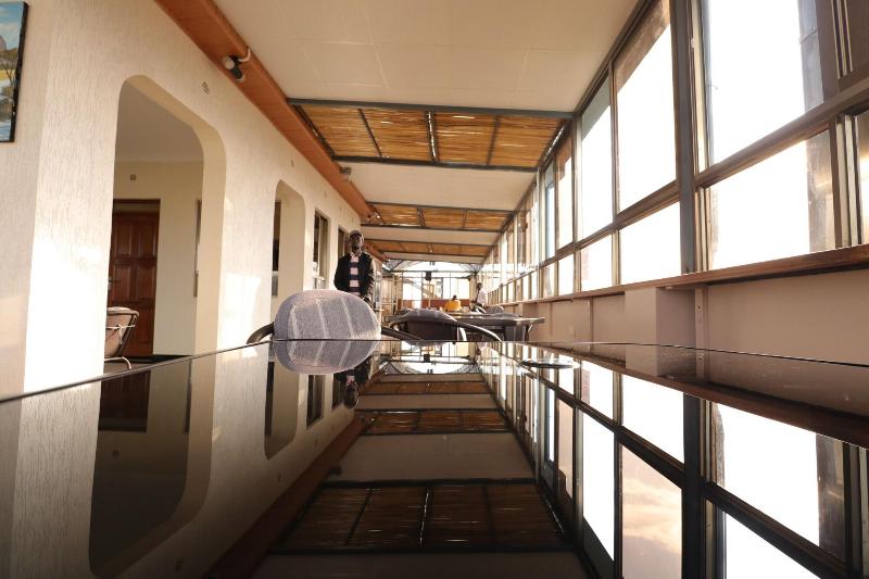 Buraha Zenoni Hotel and Resort image