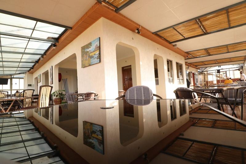 Buraha Zenoni Hotel and Resort image