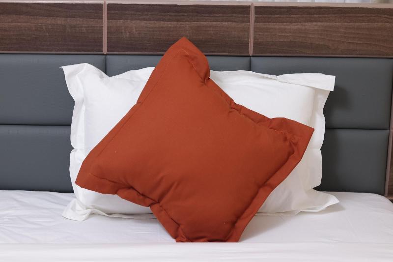 Buraha Zenoni Hotel and Resort image