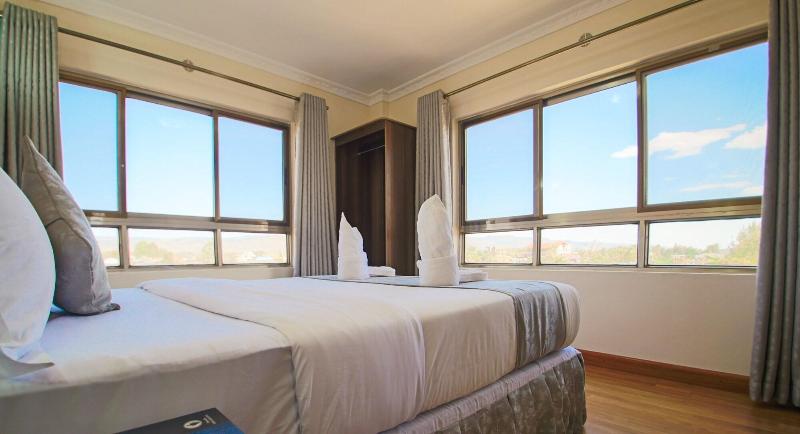 Buraha Zenoni Hotel and Resort image