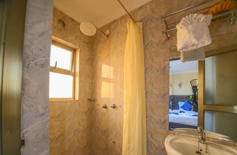 Buraha Zenoni Hotel and Resort image