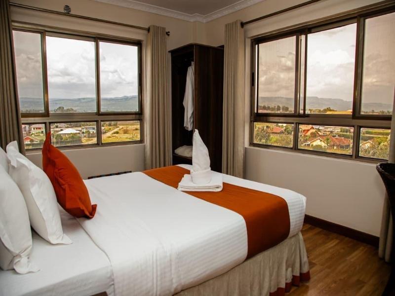 Buraha Zenoni Hotel and Resort image