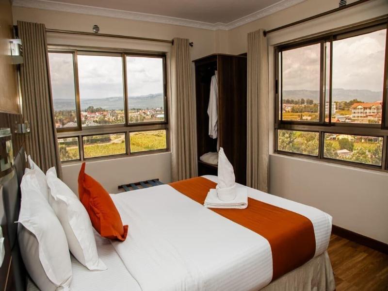 Buraha Zenoni Hotel and Resort image