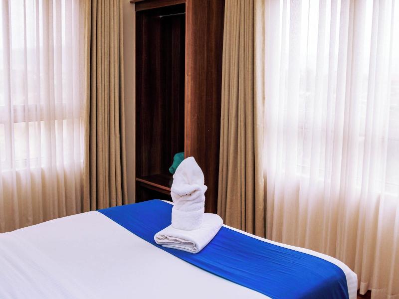 Buraha Zenoni Hotel and Resort image