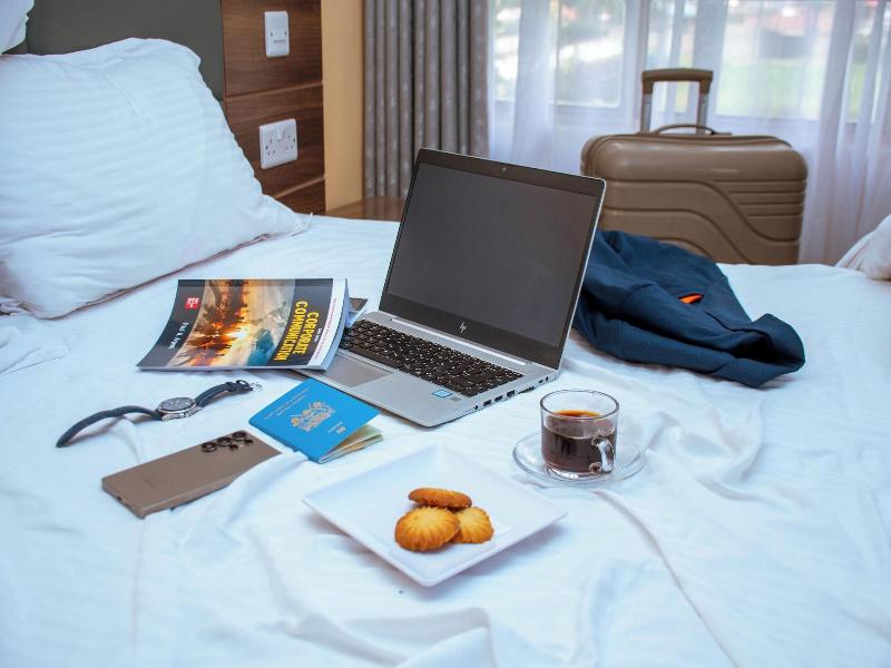 Buraha Zenoni Hotel and Resort image