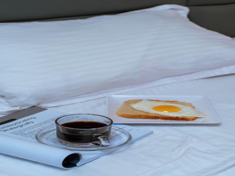 Buraha Zenoni Hotel and Resort image