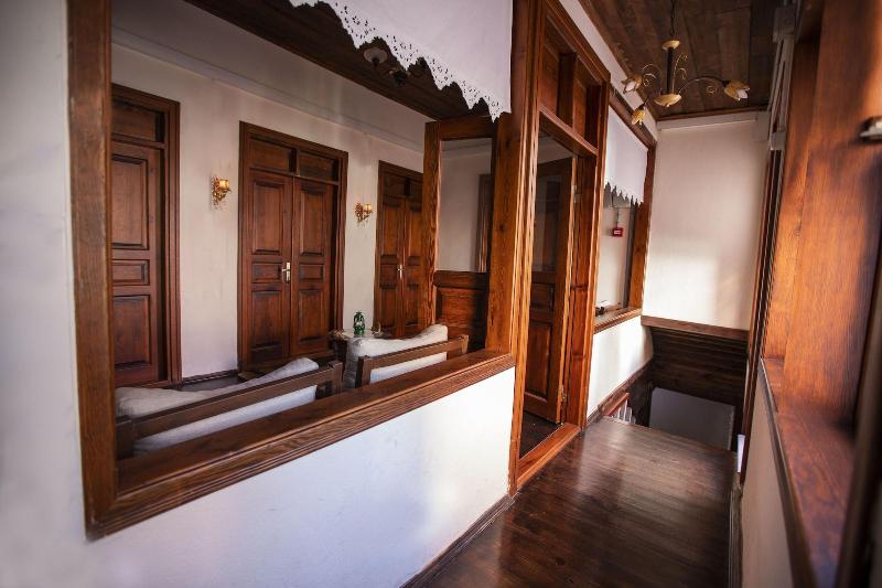 Lily Town Hotel image