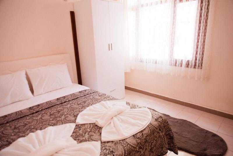 Lily Town Hotel image