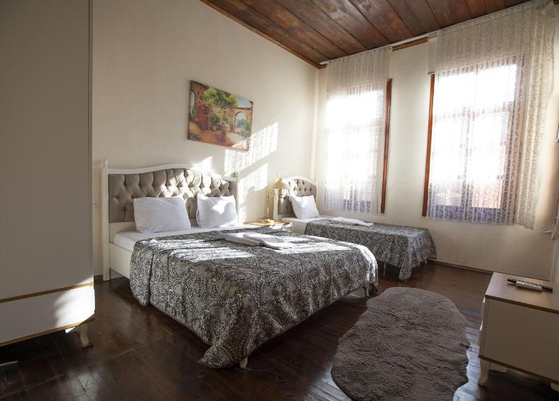 Lily Town Hotel image