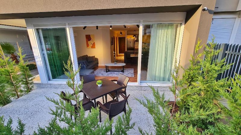 Letstay Sweet Home Apart Hotel image