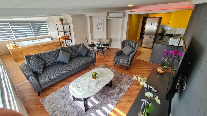 Letstay Sweet Home Apart Hotel image