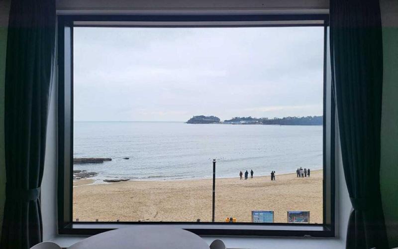 Buan Chaeseokgang Beach Ville image