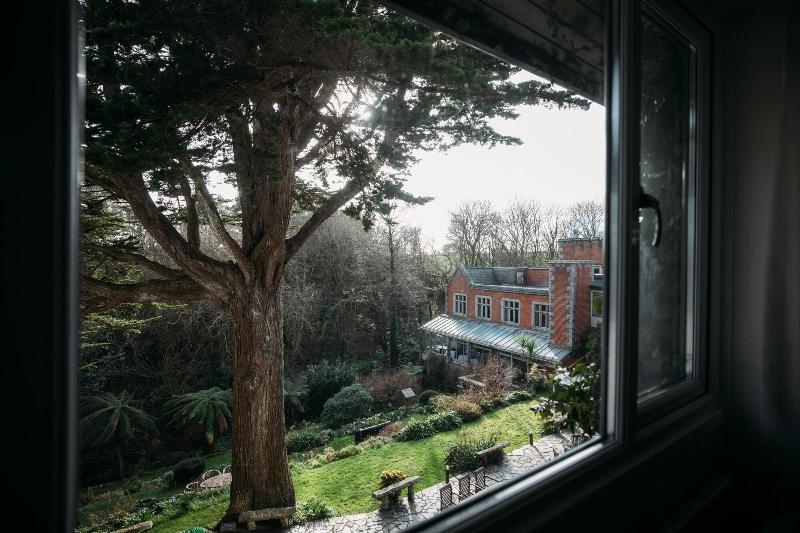 Hotel Meudon image