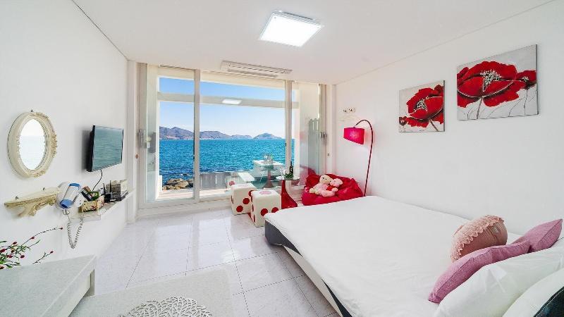 Namhae Opera House Pension image