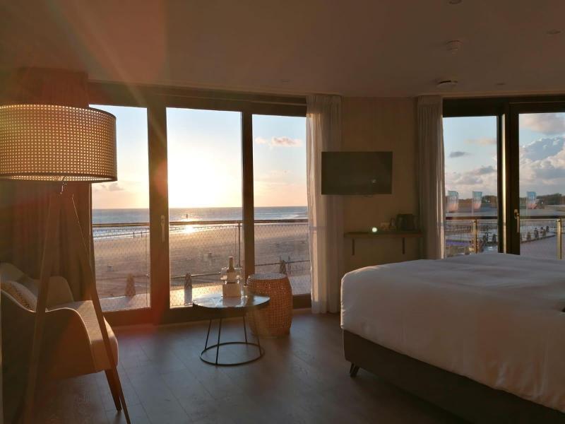 Boulevard 17 image