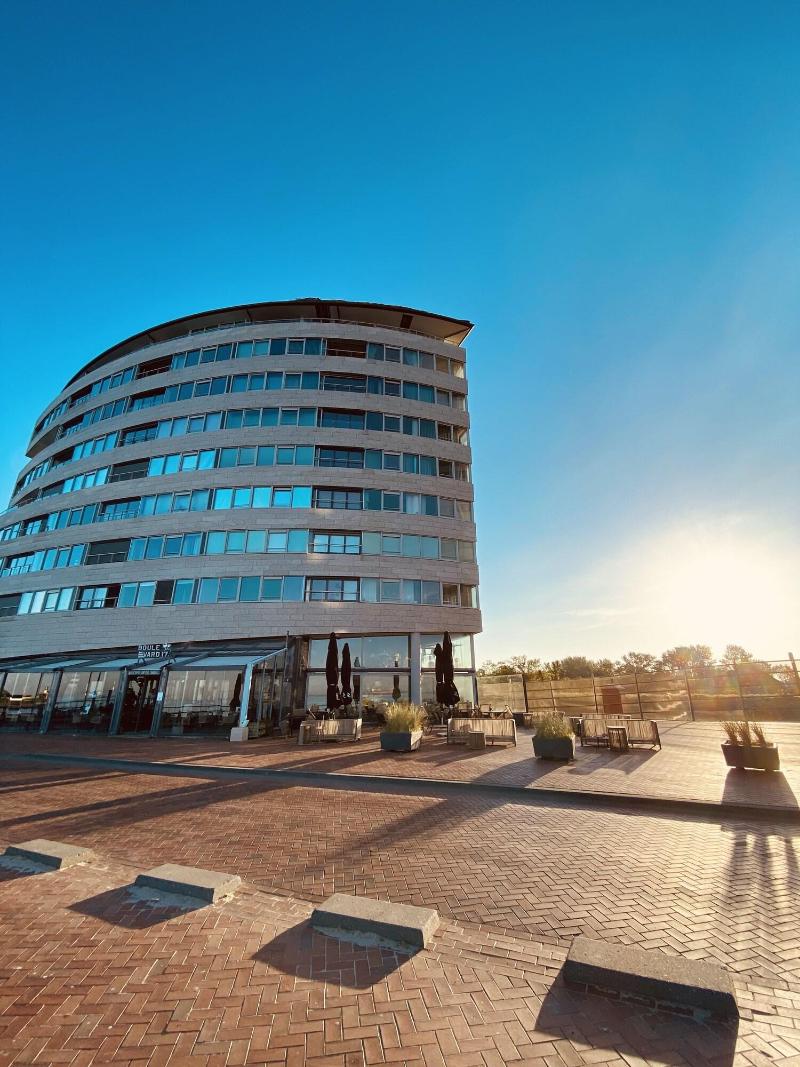Boulevard 17 image