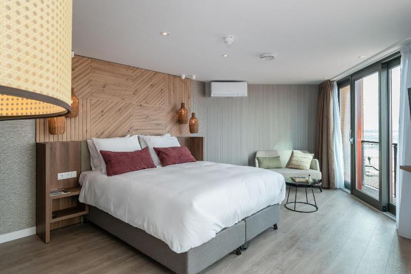 Boulevard 17 image