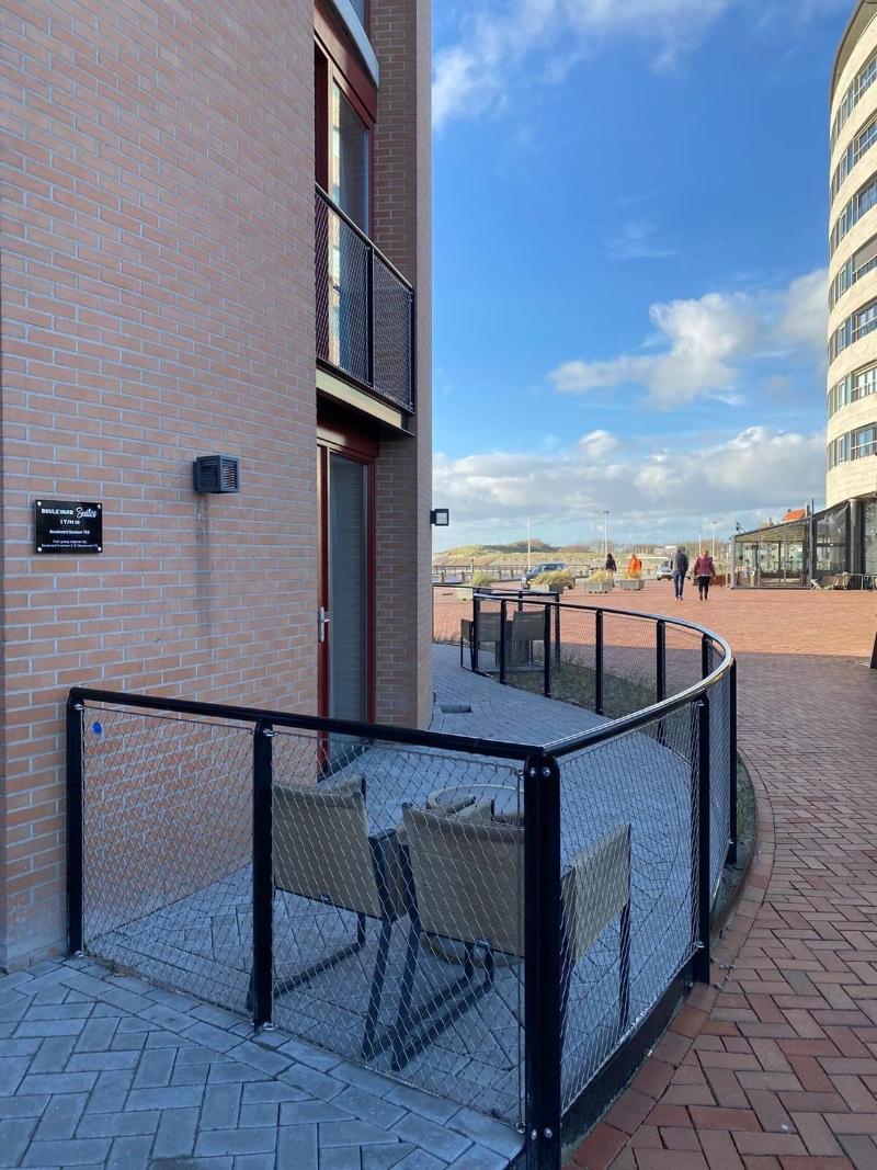 Boulevard 17 image