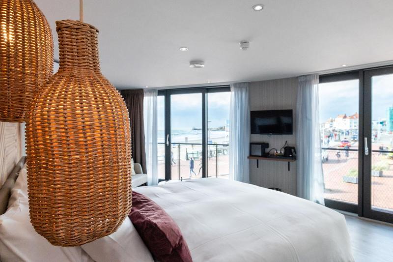 Boulevard 17 image