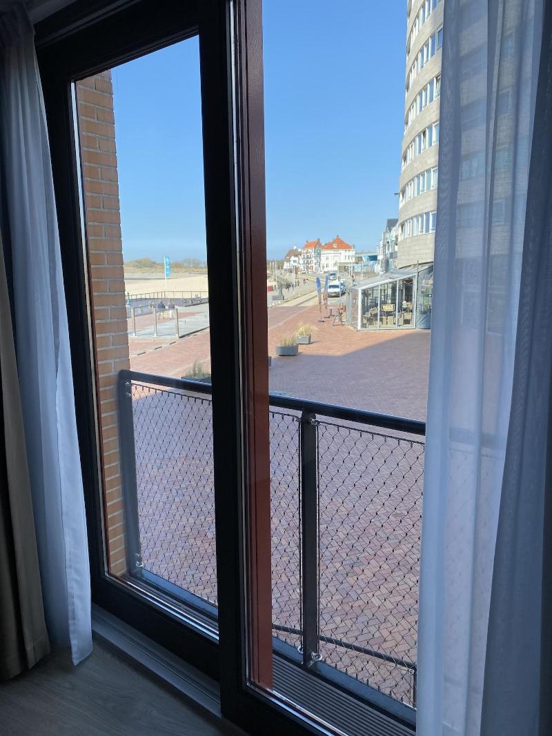 Boulevard 17 image