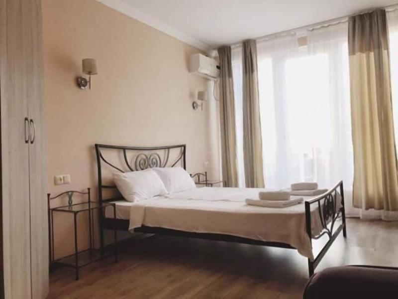 Hotel Argo image