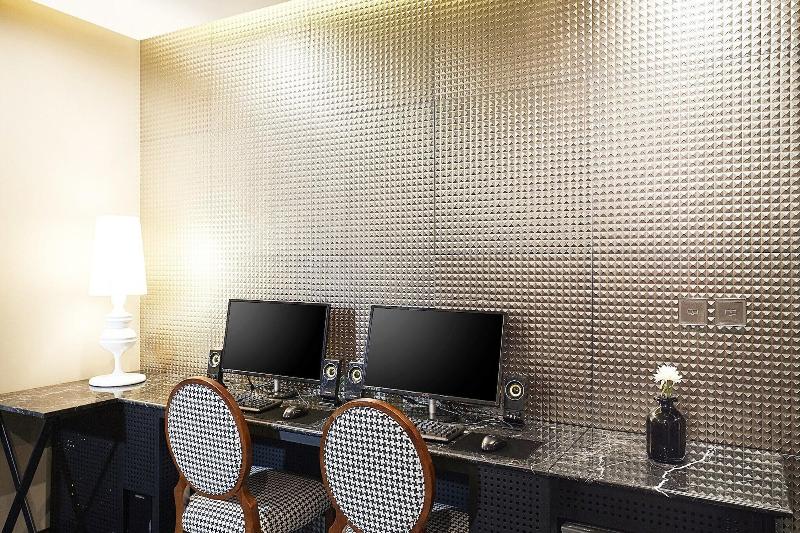 Konkuk University Boutique Nine image