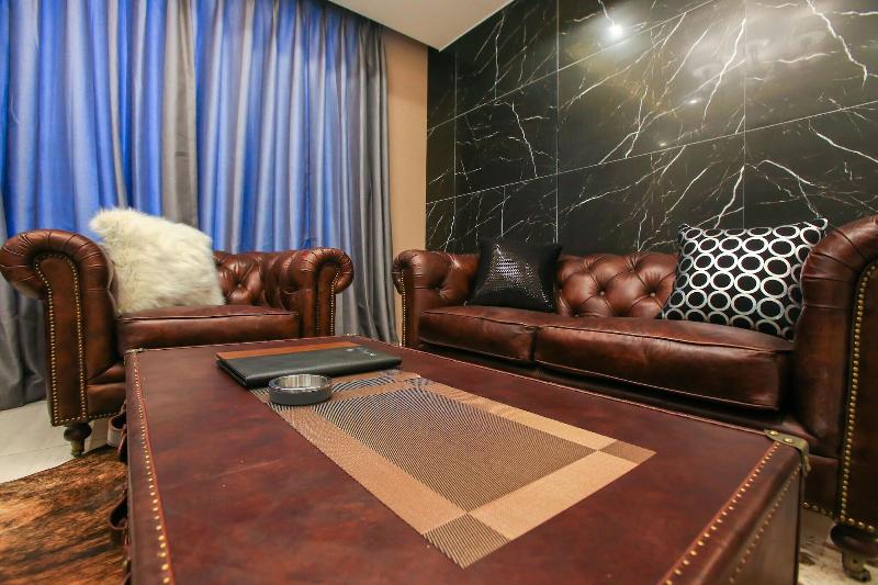 Konkuk University Boutique Nine image