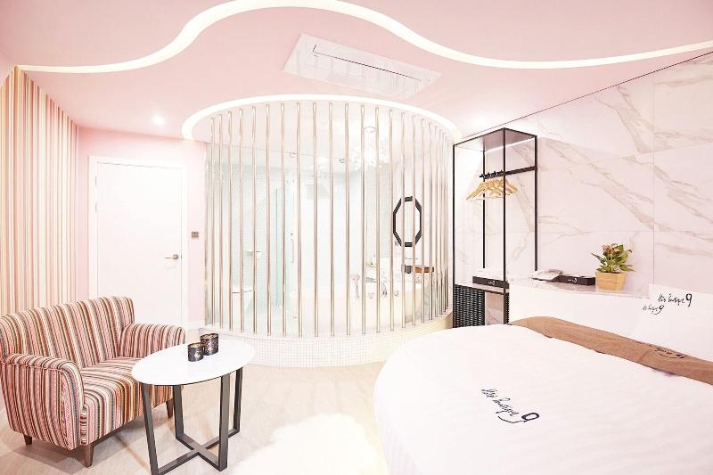 Konkuk University Boutique Nine image