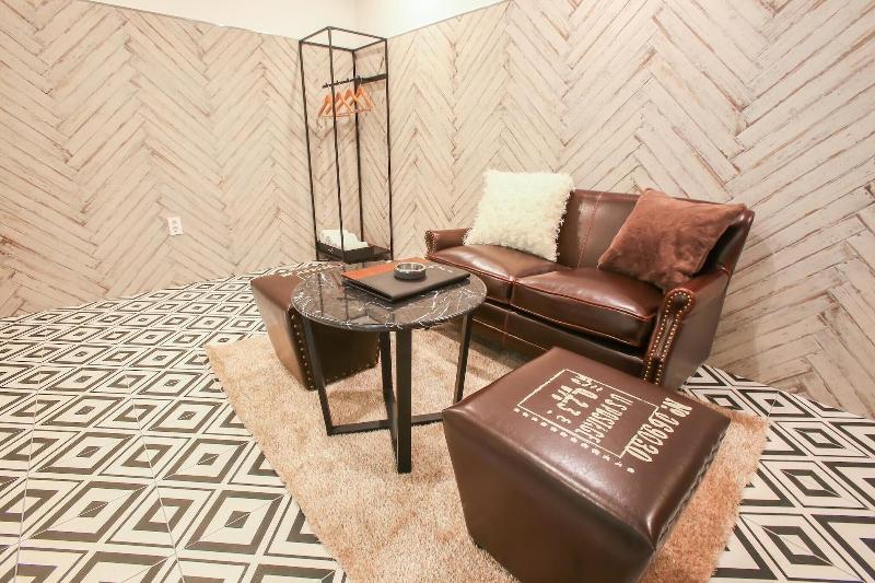Konkuk University Boutique Nine image
