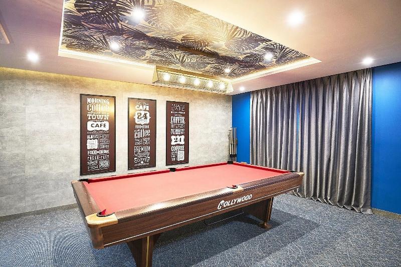 Konkuk University Boutique Nine image