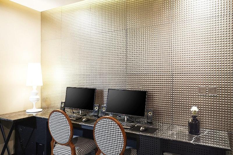 Konkuk University Boutique Nine image