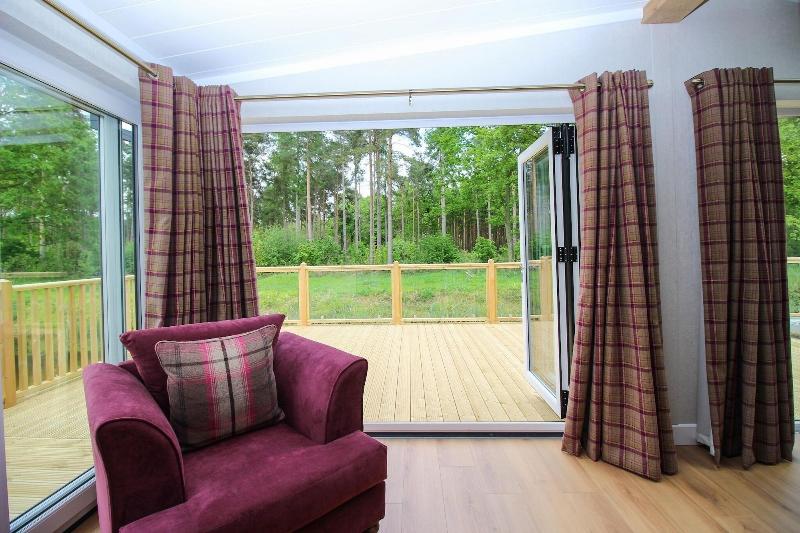 Hollicarrs - Dragonfly Lodge image