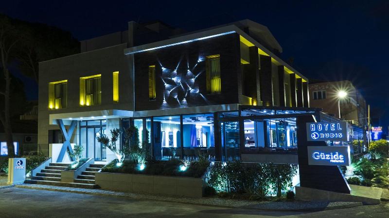 Hotel Rudis — general view