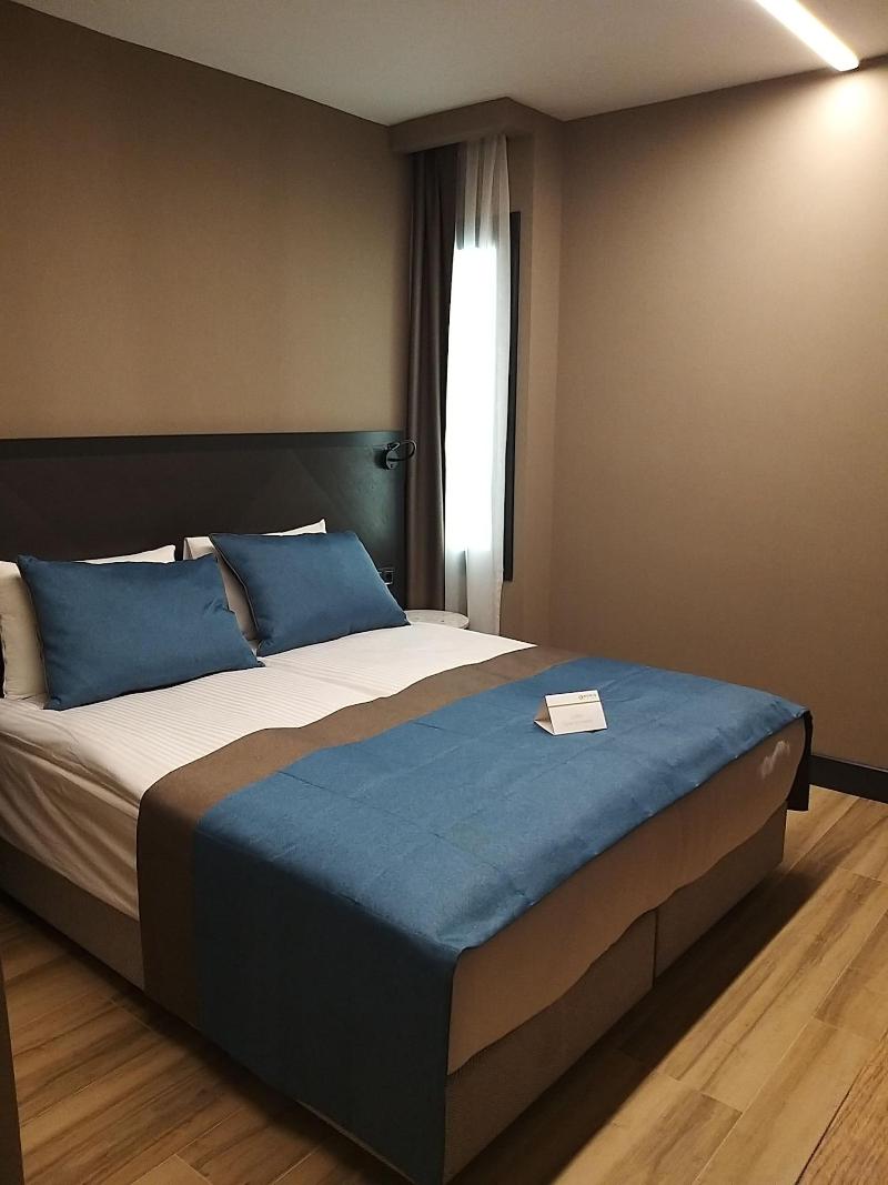 Hotel Rudis image