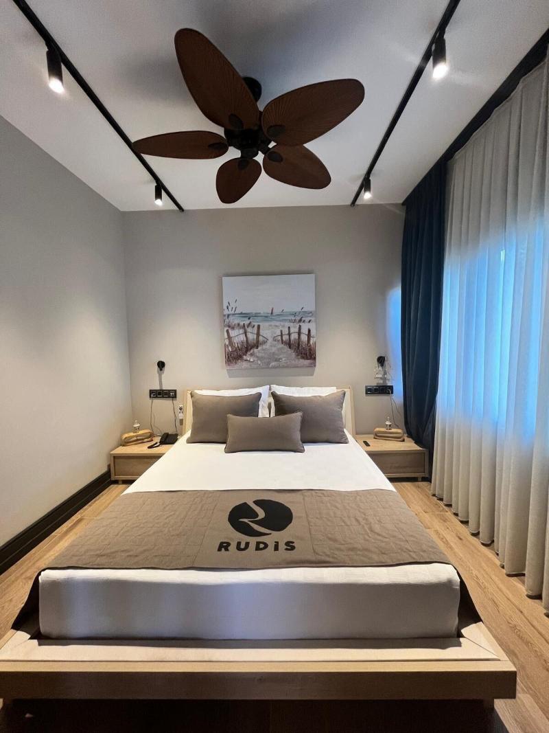 Hotel Rudis image