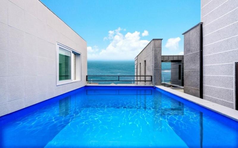 Pohang Good's Pool Villa image