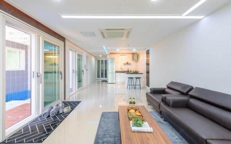 Pohang Good's Pool Villa image
