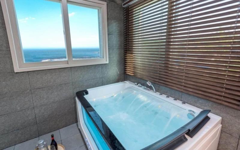 Pohang Good's Pool Villa image