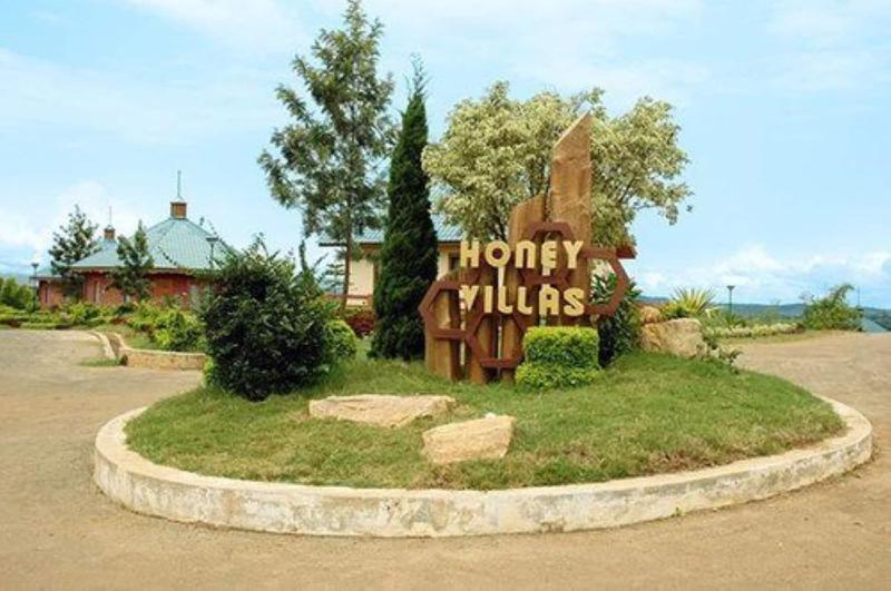 Aye Thar Yar Golf Resort image