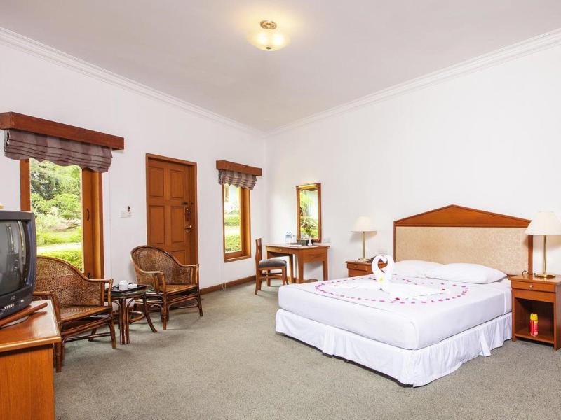 Aye Thar Yar Golf Resort image