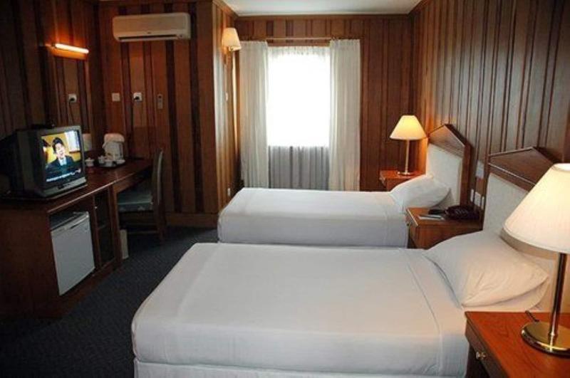 Aye Thar Yar Golf Resort image