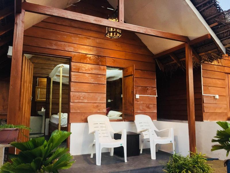 De Perla Resort image