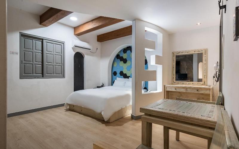 Hwaseong Wolmun Lavender Onchen Hotel image