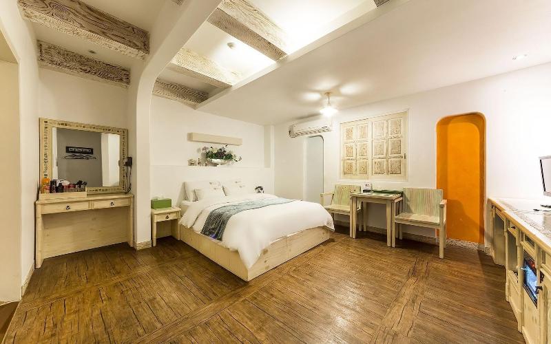 Hwaseong Wolmun Lavender Onchen Hotel image